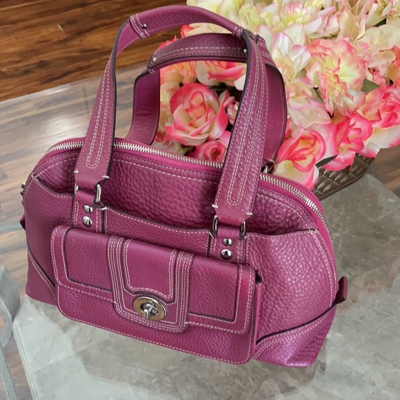 Coach Satchel - Picture 5 of 16